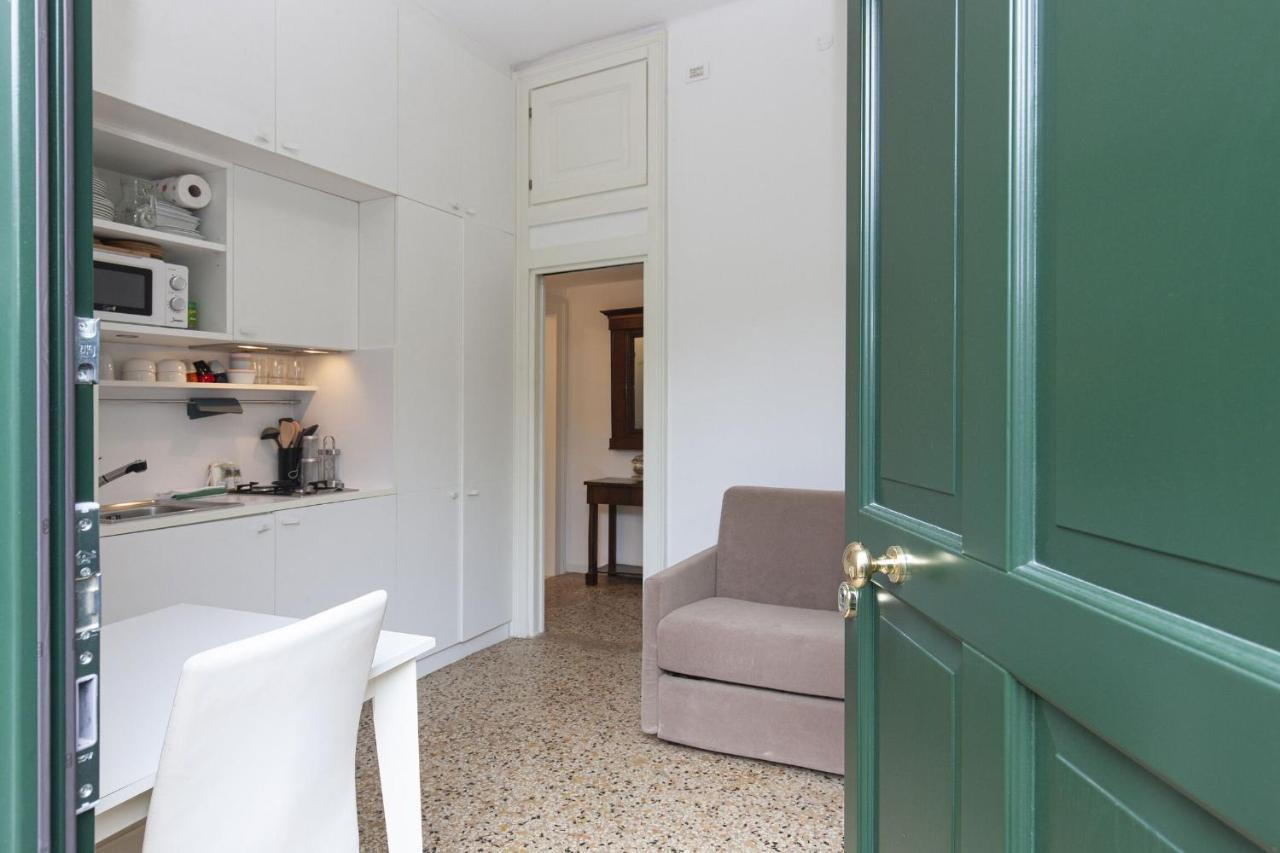 Residence Santa Marta By Halldis Venezia Esterno foto