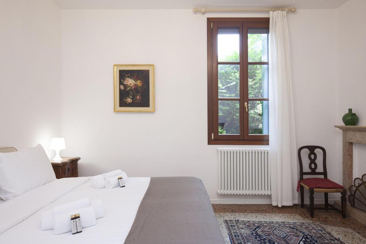 Residence Santa Marta By Halldis Venezia Esterno foto