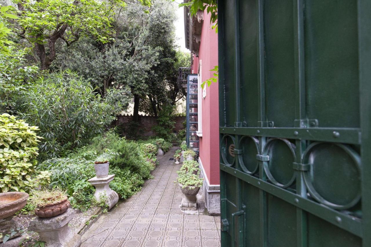 Residence Santa Marta By Halldis Venezia Esterno foto